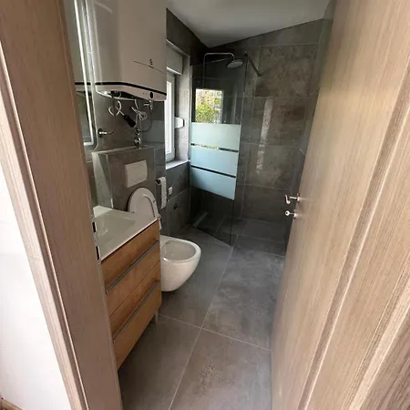 Little Dream Apartment Split